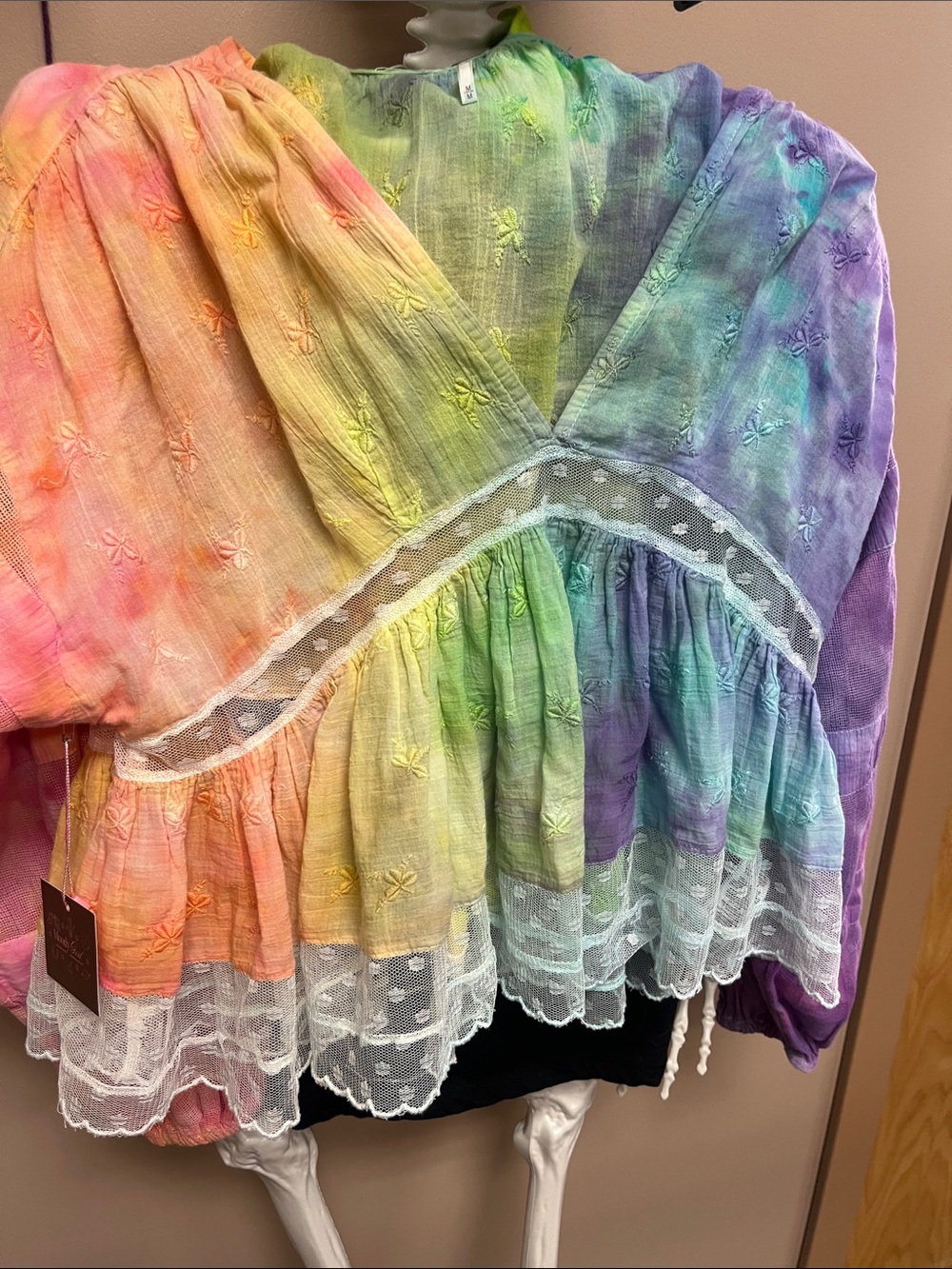 Rare Free People Pastel Green Tie-Dye Embroidered Peasant Top